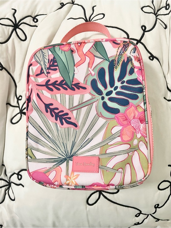 Vera Bradley Handbags - Vera Bradley Pink Green Floral Insulated Lunch Bag